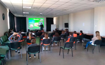 Visita de alumnos del Colegio Aprenderes